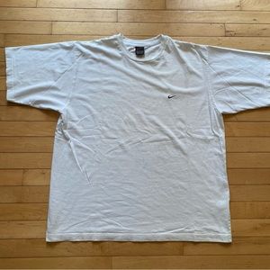 White Nike Embroidered Swoosh Tee Size L